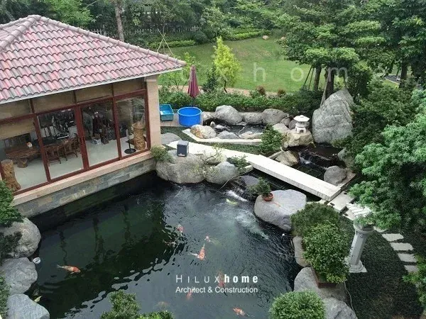 Nhà cấp 4 sân vườn, hồ cá